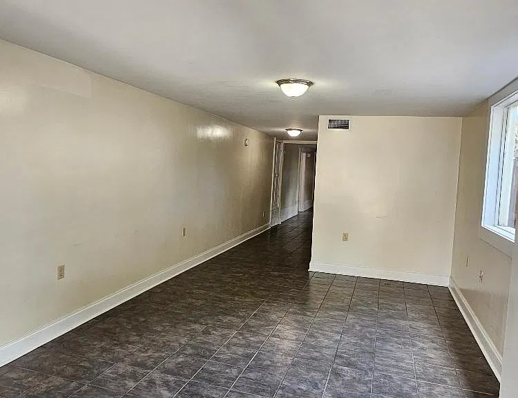522 Jefferson Ave — Photo 5