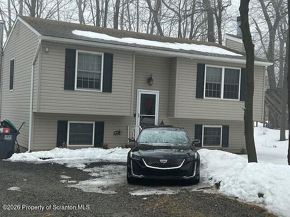 3rd image of 431 Northampton Rd