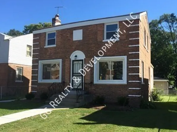 9931 S Crandon Ave, Chicago, IL 60617