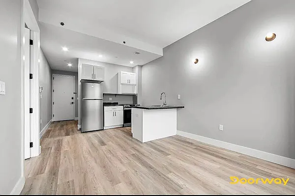 Rented by Doorway NYC, LLC | media 19