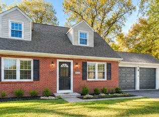 219 N East St, Smithton, IL 62285