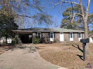 105 Oakdale Dr, Warner Robins, GA 31088