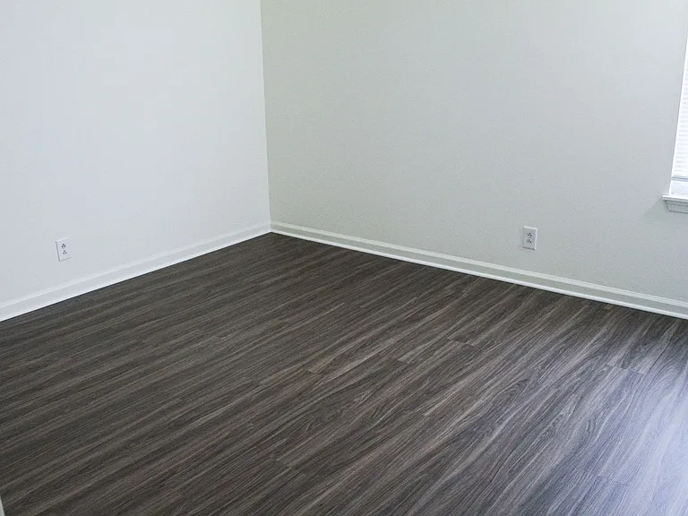 Gardenwood Apartments — Photo 62