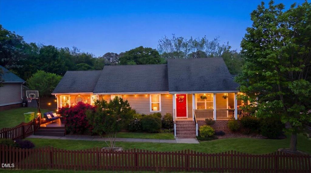 901 Dorothy Sanders Way, Raleigh, NC