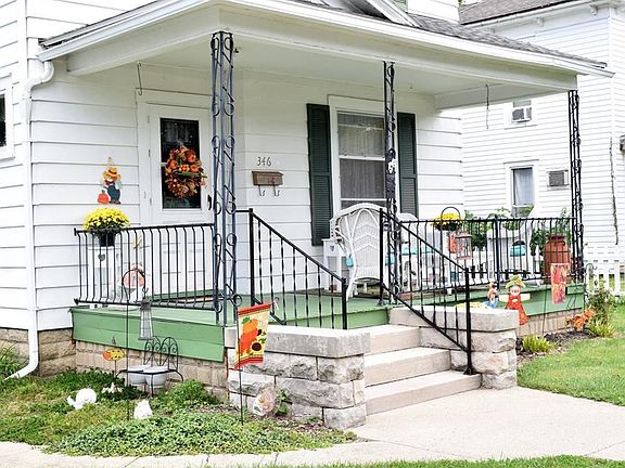 3rd image of 346 Washington Ave