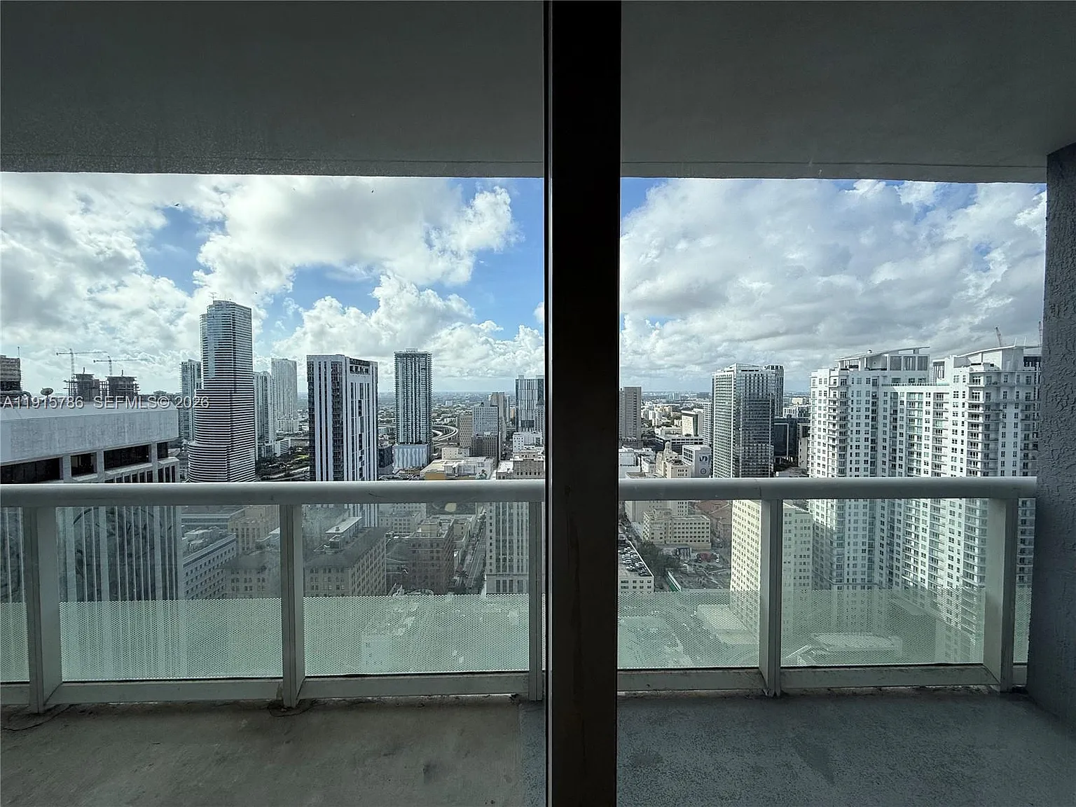 50 Biscayne Condo — Photo 2
