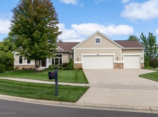1550 Agnes Glen Cir, Dewitt, MI 48820