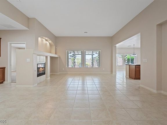 5th image of 1008 New Creek Ave