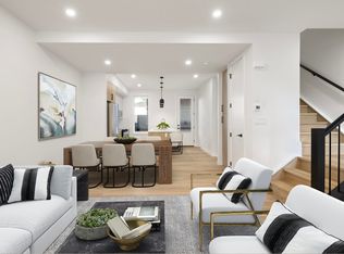 2203 28th Ave SW #2921B, Calgary, AB T2T1K4