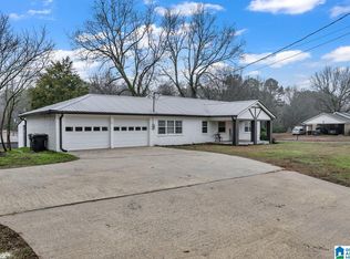 9718 Corner School Rd, Warrior, AL 35180