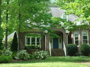 221 Fawn Dr, Wake Forest, NC 27587