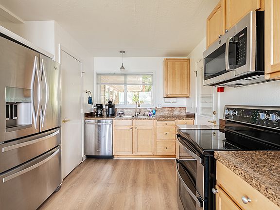 3rd image of 2708 S Camano Dr #A