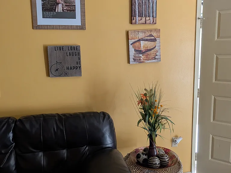 211 Seminole Trl — Photo 4