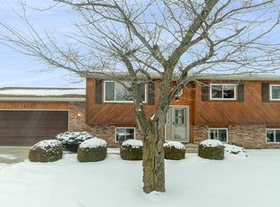 1450 Calmac Ct, Bay City, MI 48708