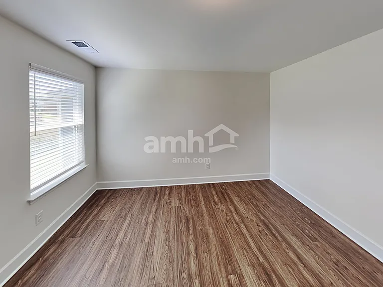 4314 Spregan Way — Photo 14