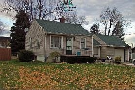 1st image of 130 Walker St