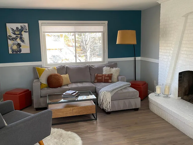 1025 Sparta Dr — Photo 2