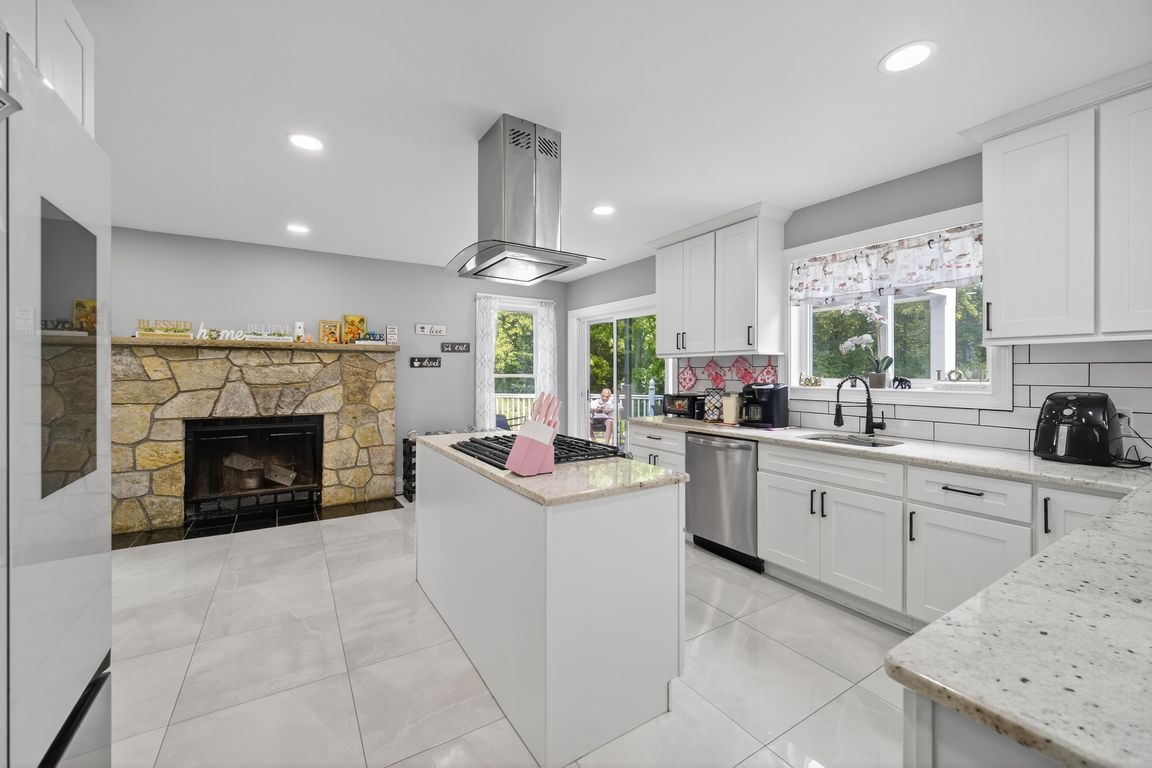 next background image