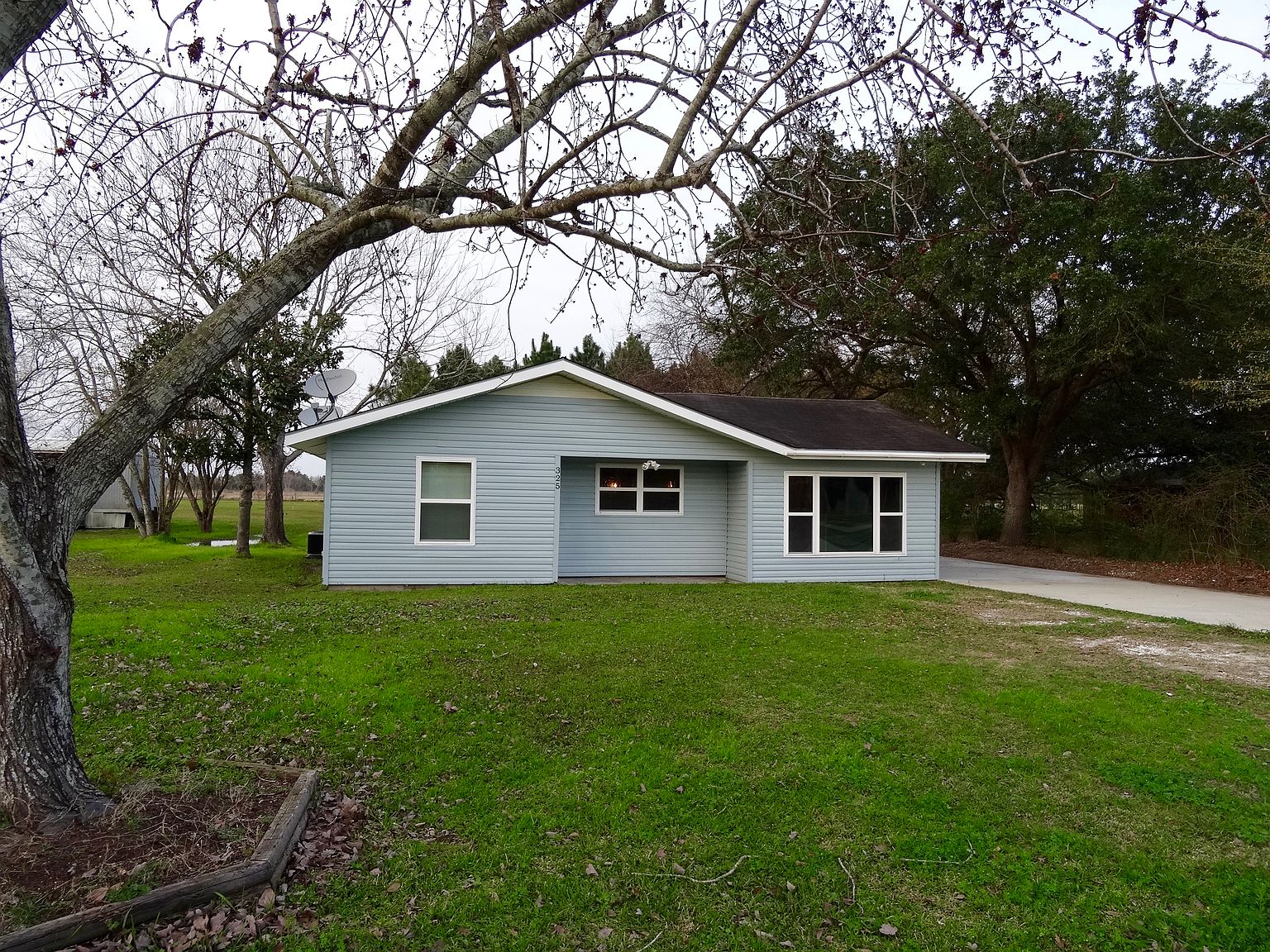 325 Carlyss Dr D, Sulphur, LA 70665 Zillow