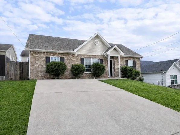 139 Dreville Dr, La Vergne, TN 37086