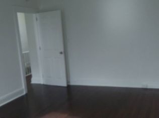 6071 Myrtle Ave, Ridgewood, NY 11385