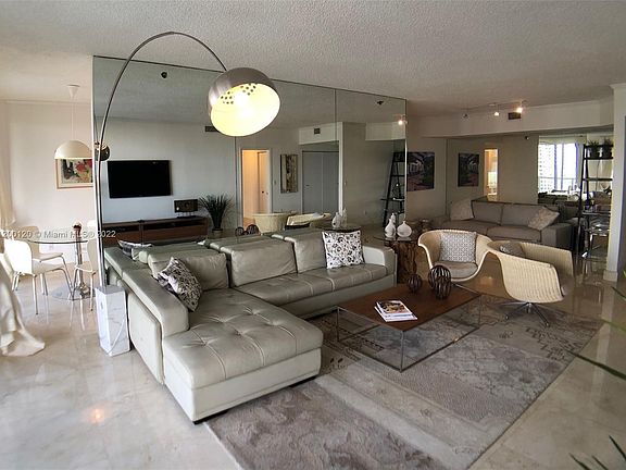 2nd image of 4000 Island Blvd #2303