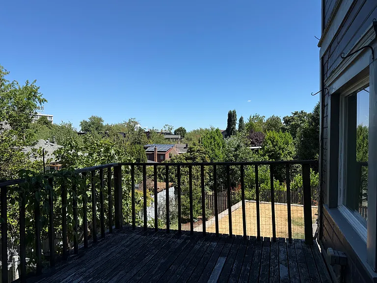 NW Savier St — Photo 7