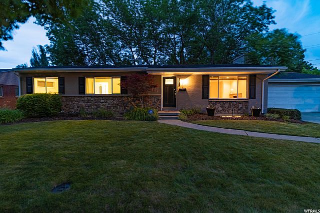 1st image of 1913 E Millcreek Way