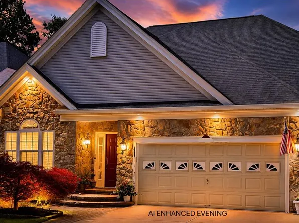 24 Lowell Dr, Marlton, NJ 08053