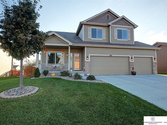2nd image of 4307 S 202nd Ave