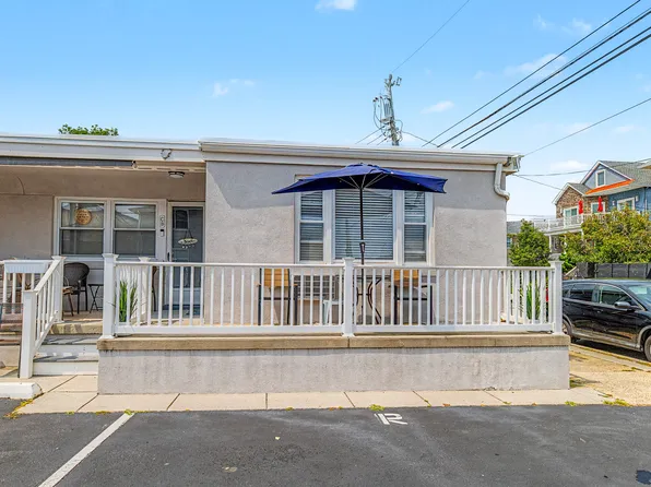 9609 Ventnor Ave, Margate City, NJ