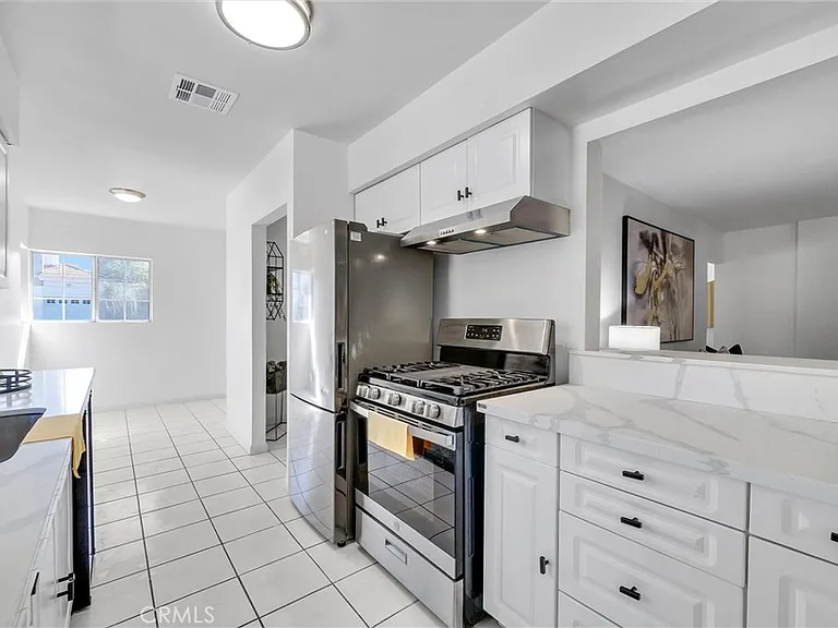 1611 S 4th Ave — Photo 9
