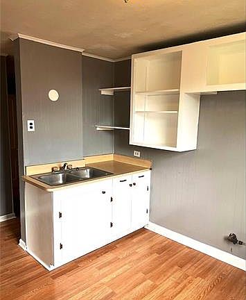 4th image of 1520 Kenneth St #4