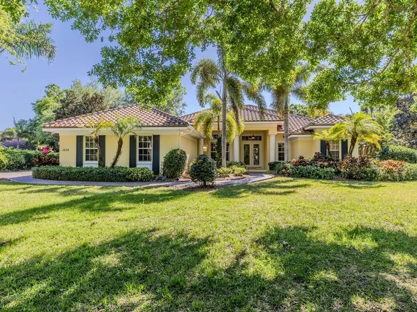 1630 W Rosewood Ct, Vero Beach, FL 32966