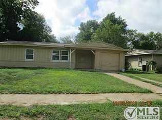 2422 Bluffton Dr, Dallas, TX 75228