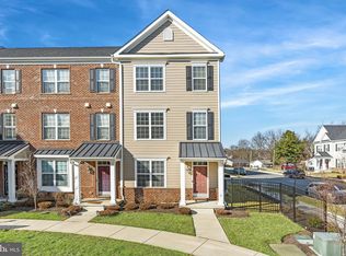 3565 Naamans Dr, Claymont, DE 19703