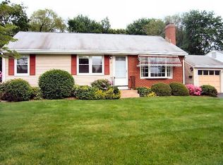 13 Farmstead Ln, Ellington, CT 06029