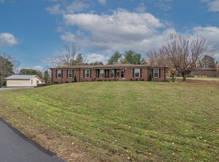 111 Proffitt St, Carthage, TN 37030