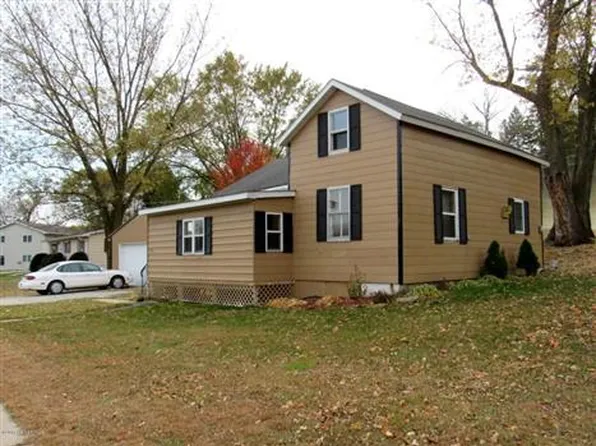 513 Spring Ave NW, Preston, MN 55965