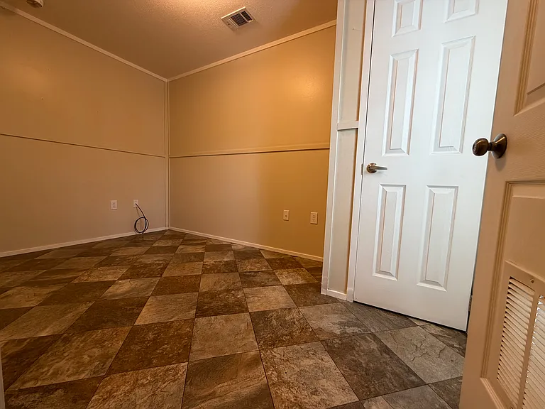 709 N Collins Fwy #156 — Photo 13