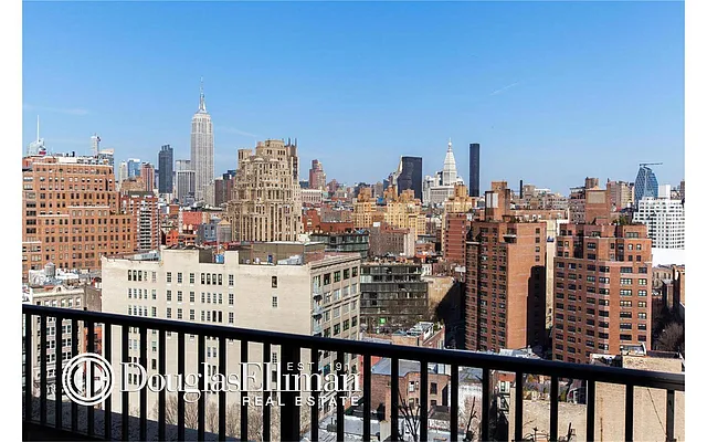 Sold by Douglas Elliman | media 16