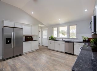 109 Garrison Rd, Phillipsburg, NJ 08865