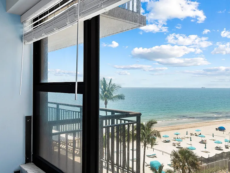 3800 Galt Ocean Dr #607 — Photo 7