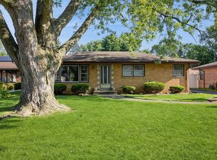 6812 98th St, Chicago Ridge, IL 60415