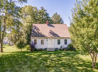 51 Crossing Brook Rd, Cumberland, ME 04021