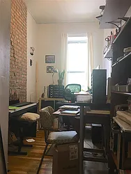 Rented by R New York