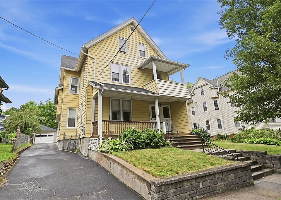 1st image of 108 Grape St