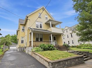 108 Grape St, Chicopee, MA 01013