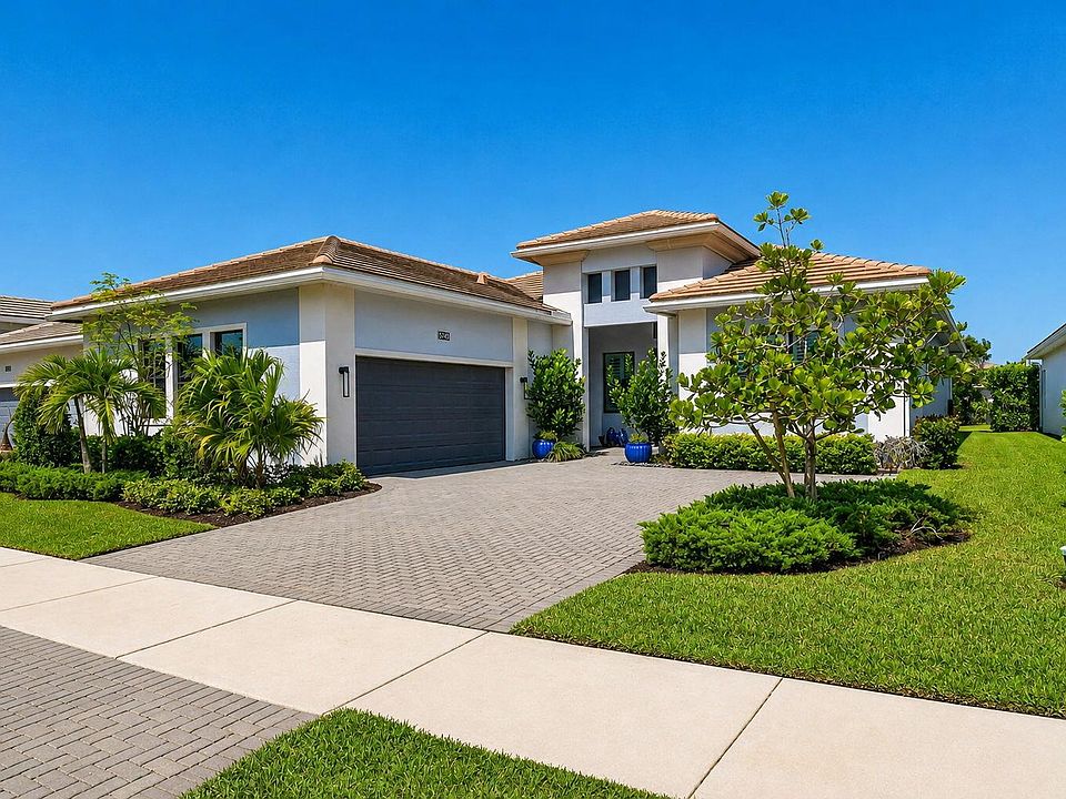 1st image of 15745 Cresswind Place