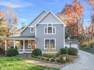 94 Three Mile Rd, Glastonbury, CT 06033